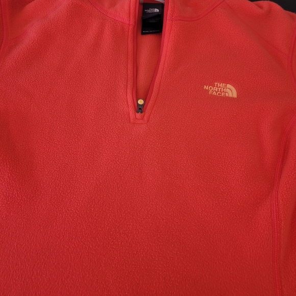 North face pullover 1/4 zip - Picture 1 of 3